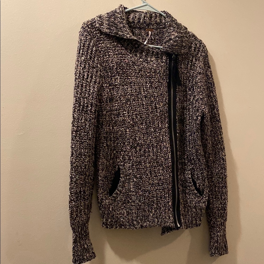 Free People womens Cozy Knit Sweater with Zipper- medium - with pockets